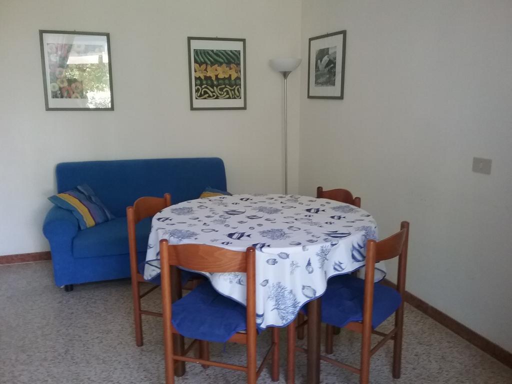 Casa Marialuigia - Appartamenti Solo Per Famiglie Лідо-ді-Єзоло Екстер'єр фото